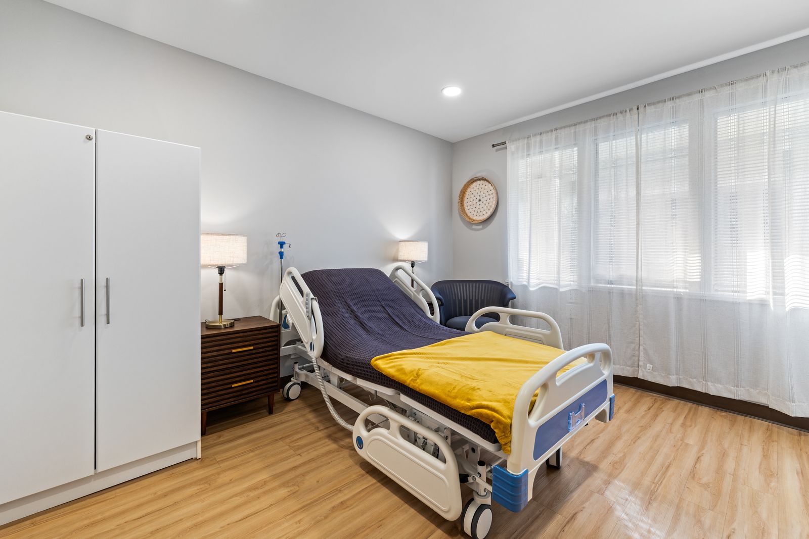 Private monitored inpatient room